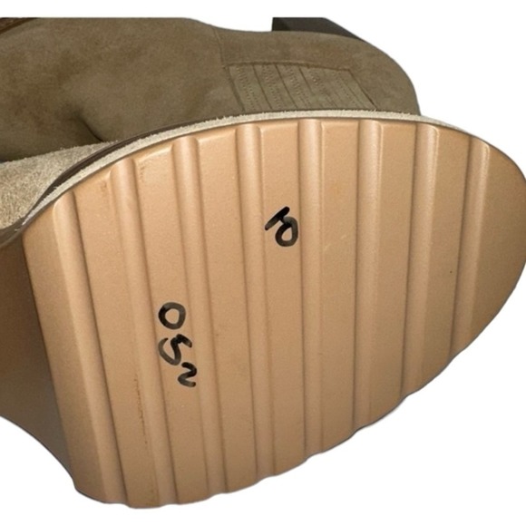 Steve Madden Womens 10 Searches Sand and Stone‎ Suede Chelsea Platform Boots - Picture 7 of 8